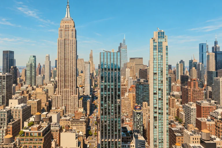 AI-expanded Manhattan skyline for the 277 Fifth Avenue project